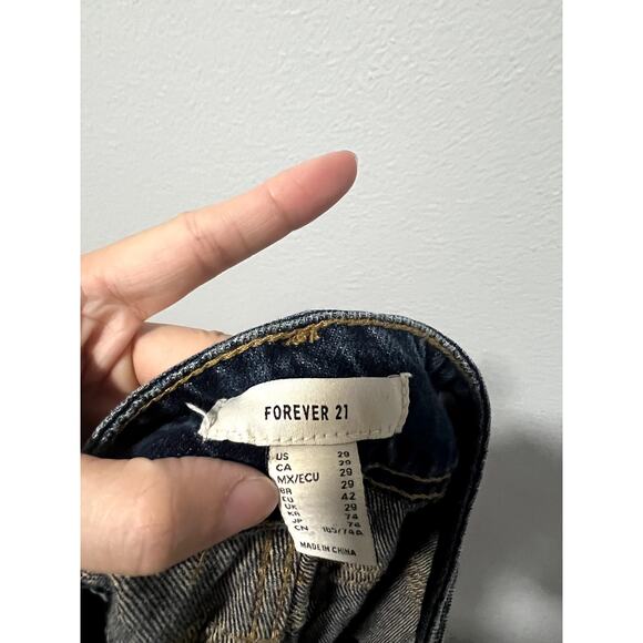 Forever 21 Low-Rise Bootcut Wash-Out Jeans - Picture 6 of 6